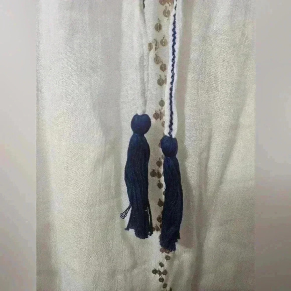 NWOT! Letarte white blouse! - Picture 4 of 5